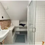 Charmante Maison De Avec Vue Sur Le Donjon Avec Wifi Et Jardin Vakantiehuis
