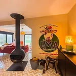 Vakantiehuis Charmante Maison De Avec Vue Sur Le Donjon Avec Wifi Et Jardin