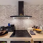 Charmante Maison De Avec Vue Sur Le Donjon Avec Wifi Et Jardin *