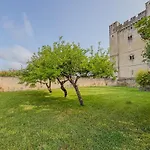 Vakantiehuis Charmante Maison De Avec Vue Sur Le Donjon Avec Wifi Et Jardin