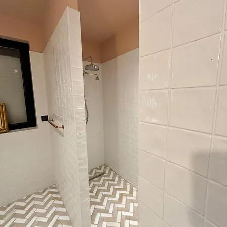 Charmante Maison De Avec Vue Sur Le Donjon Avec Wifi Et Jardin *