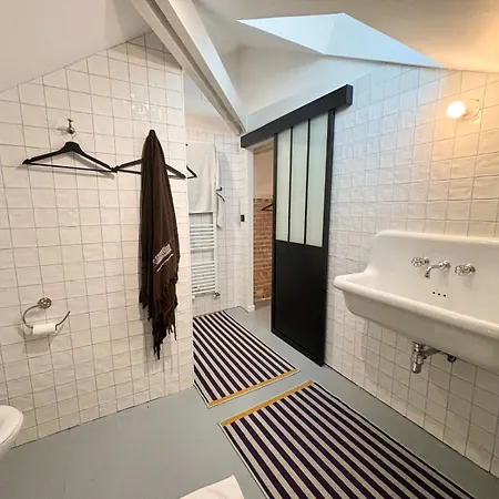 Nyaraló Charmante Maison De Avec Vue Sur Le Donjon Avec Wifi Et Jardin *