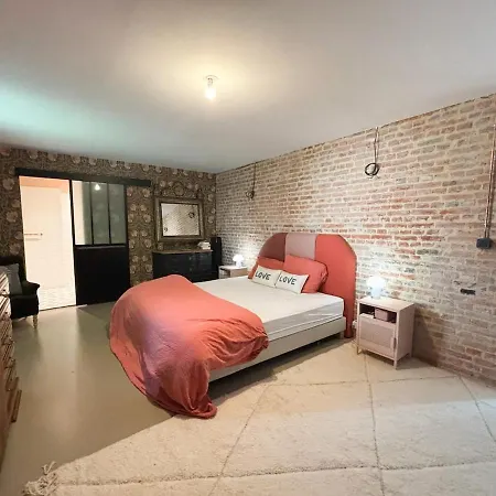 Charmante Maison De Avec Vue Sur Le Donjon Avec Wifi Et Jardin Gouffern en Auge