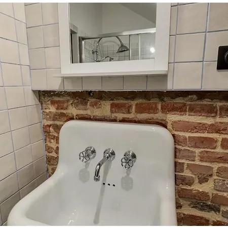 בית נופש Charmante Maison De Avec Vue Sur Le Donjon Avec Wifi Et Jardin Gouffern en Auge