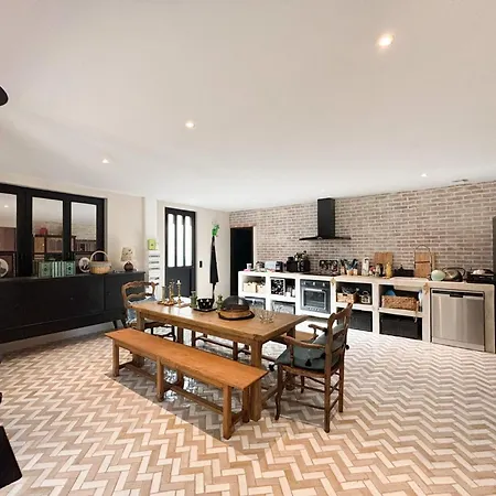 Charmante Maison De Avec Vue Sur Le Donjon Avec Wifi Et Jardin בית נופש Gouffern en Auge