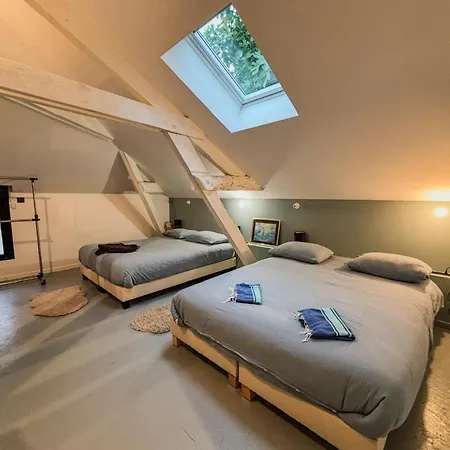 בית נופש Charmante Maison De Avec Vue Sur Le Donjon Avec Wifi Et Jardin Gouffern en Auge