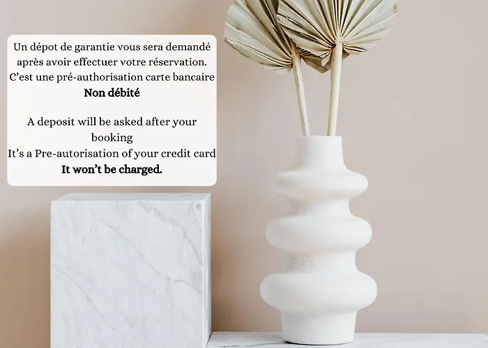 Charmante Maison De Avec Vue Sur Le Donjon Avec Wifi Et Jardin Σπίτι διακοπών