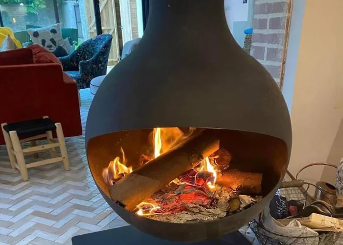 Charmante Maison De Avec Vue Sur Le Donjon Avec Wifi Et Jardin Holiday home *