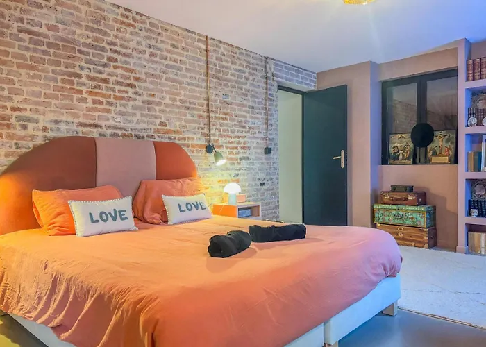 Charmante Maison De Avec Vue Sur Le Donjon Avec Wifi Et Jardin